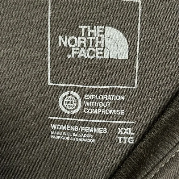 The North Face T shirt - Picture 4 of 5